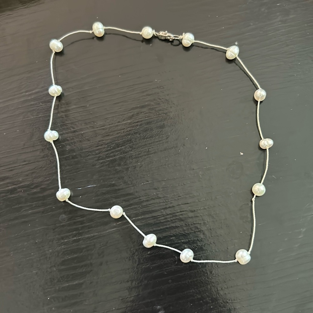 Pearl choker